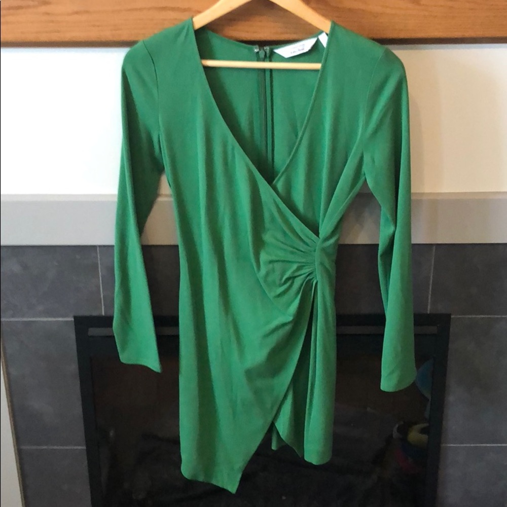 & Other stories green long sleeve dress